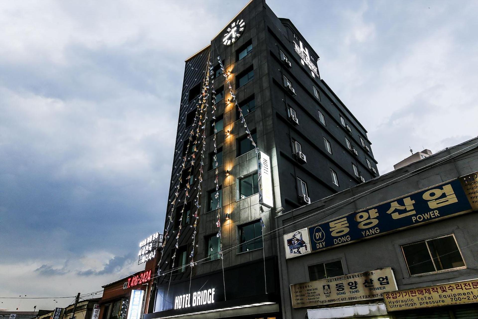 Hotel Bridge Busan Eksteriør bilde